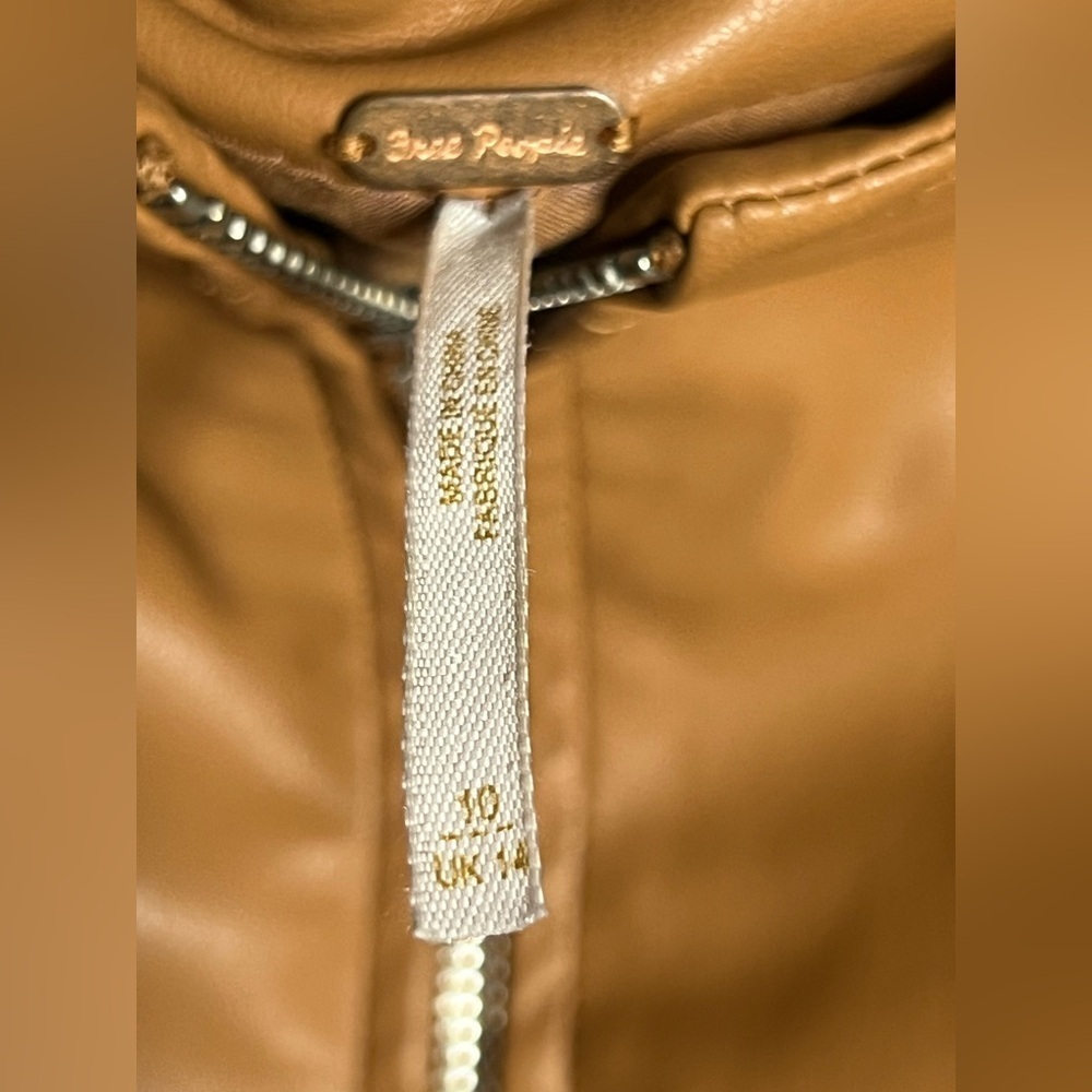 Free People Maya Mod Cashew Faux leather zip up mini skirt size 10 - Picture 8 of 10